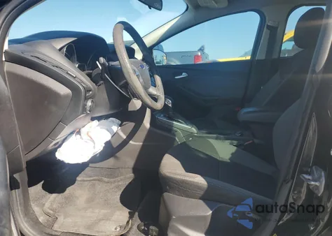 2014 Ford Focus Se from USA, damaged, VIN 1FADP3K27EL180425